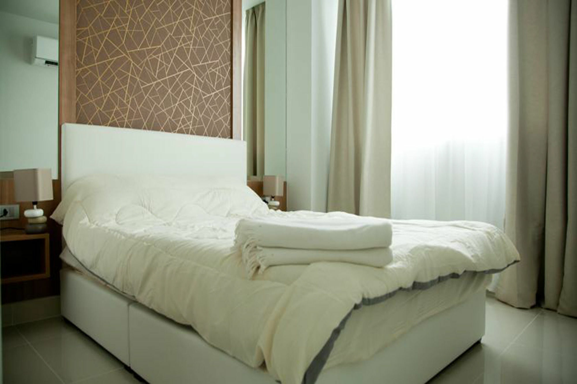 Amazon Pattaya Jomtien Apartments Exterior photo