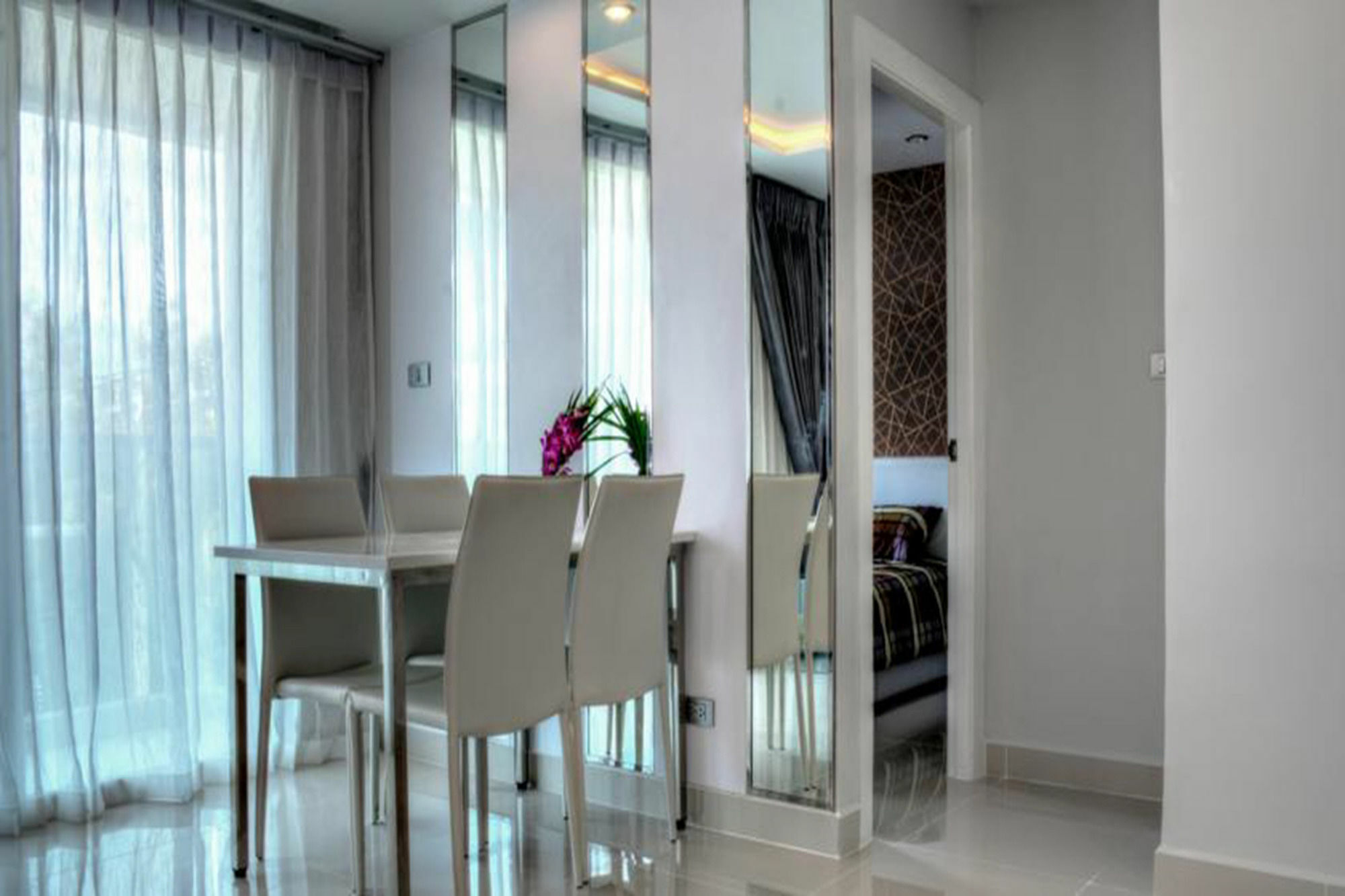 Amazon Pattaya Jomtien Apartments Exterior photo